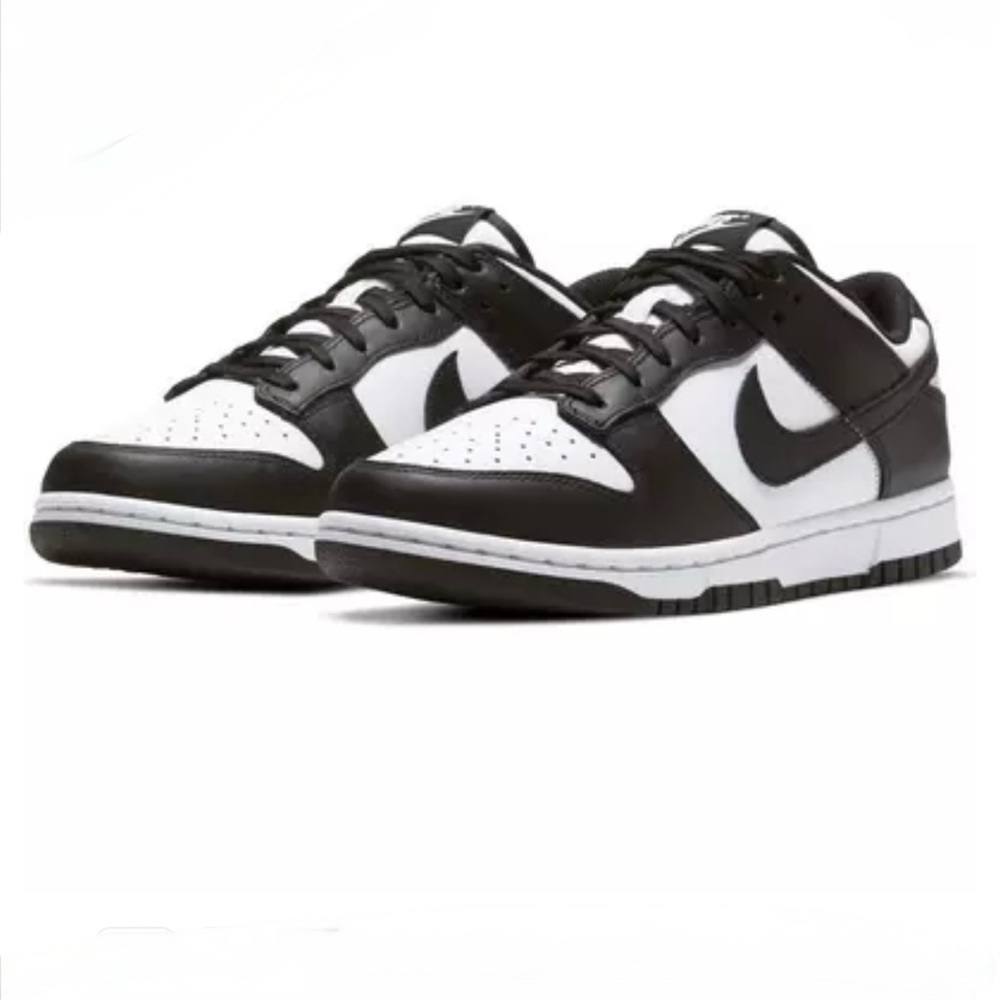 Nike Dunk Low "White/Black" Women's Size 6